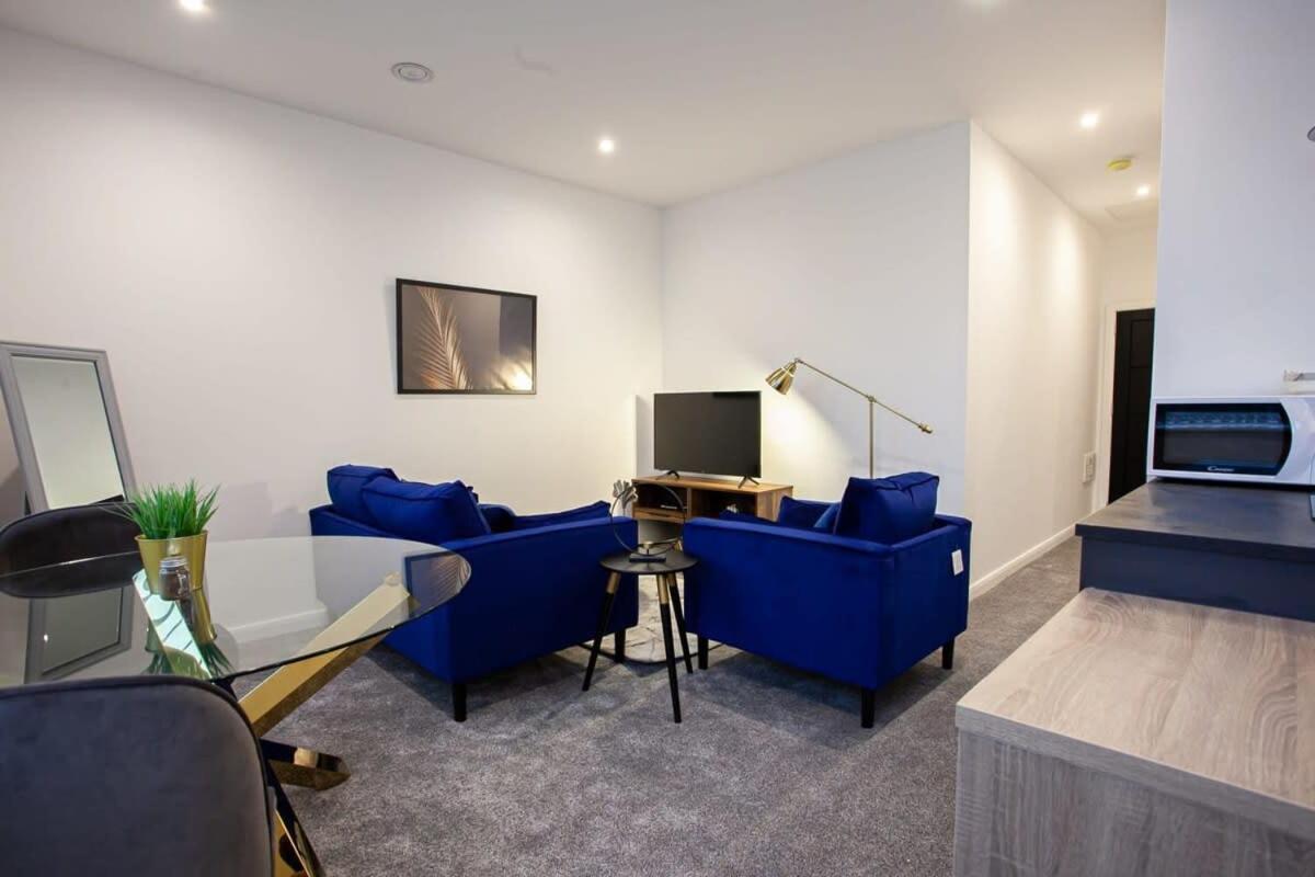 Lovely Open Plan 1 Bedroom Apartment In Bolton Exteriér fotografie